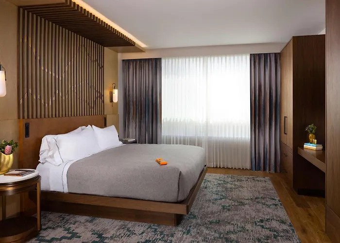 Canopy By Hilton Old Town Hotel 4*