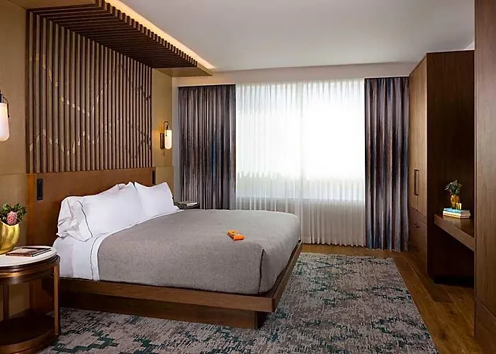 Canopy By Hilton Old Town Hotel 4*