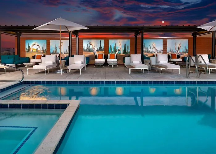 Canopy By Hilton Old Town 4*