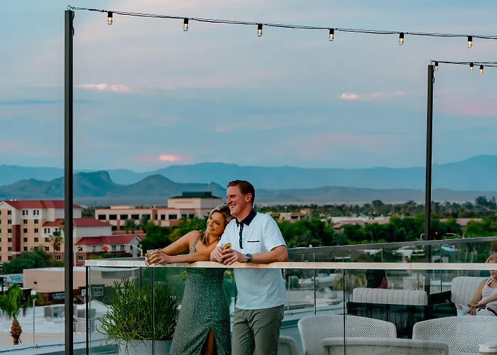 Hotel Canopy By Hilton Old Town 4*